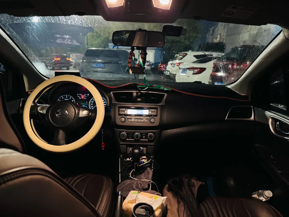 2022 Nissan Sylphy 1.6L 122HP L4 CVT,autocango,china used car exporter,china ev exporter,chinese used car exporter,chinese used ev exporter