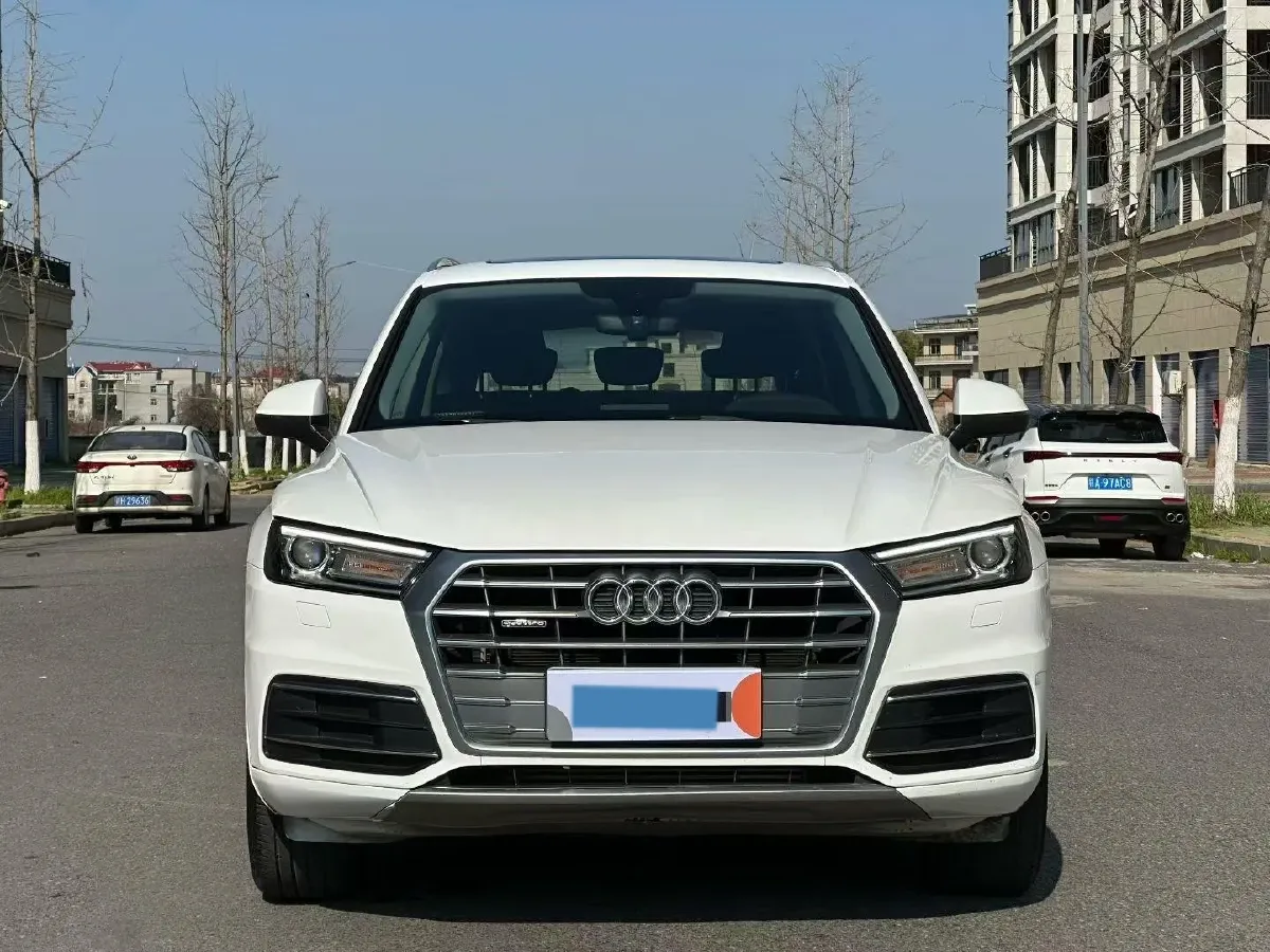 2018 Volkswagen Alltrack 2.0T 220HP L4 7DCT,autocango,china used car exporter,china ev exporter,chinese used car exporter,chinese used ev exporter