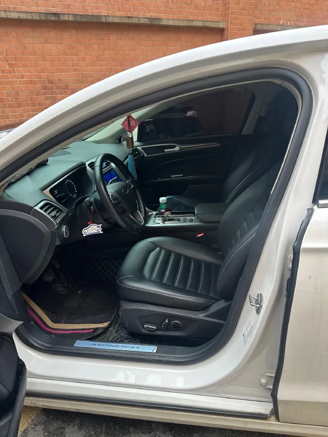 2020 Ford Mondeo 1.5T 182HP L4 6AT,autocango,china used car exporter,china ev exporter,chinese used car exporter,chinese used ev exporter