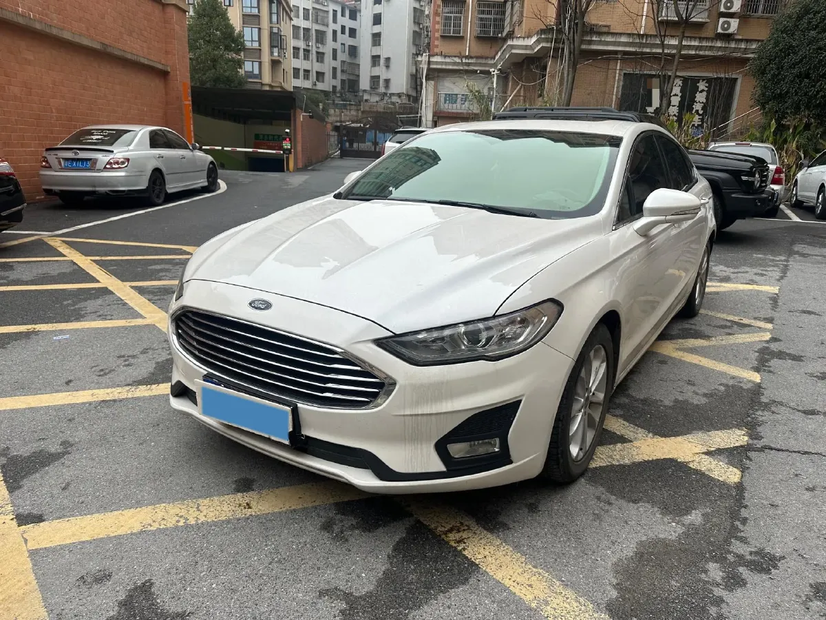 2020 Ford Mondeo 1.5T 182HP L4 6AT,autocango,china used car exporter,china ev exporter,chinese used car exporter,chinese used ev exporter