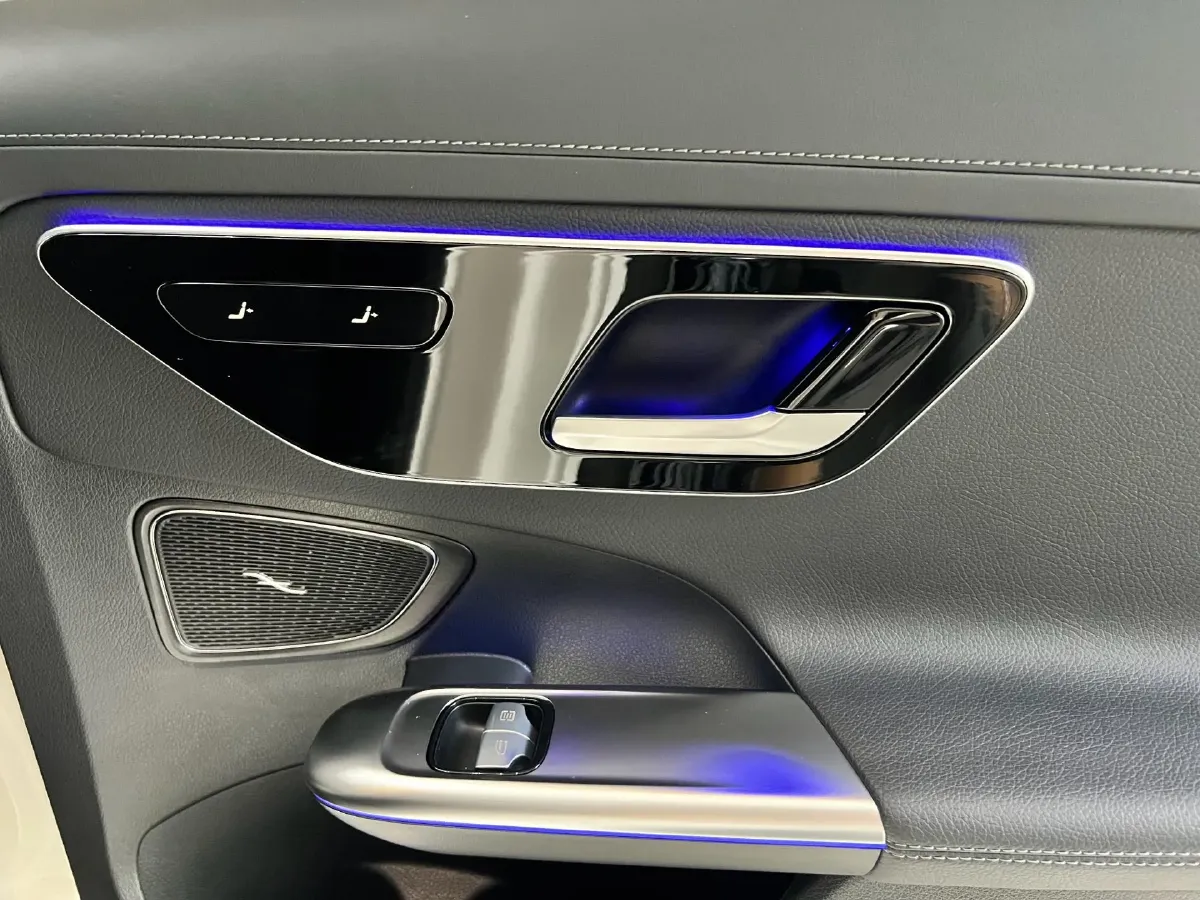 2022 Mercedes-Benz C Class 1.5T 204HP L4 9AT,autocango,china used car exporter,china ev exporter,chinese used car exporter,chinese used ev exporter