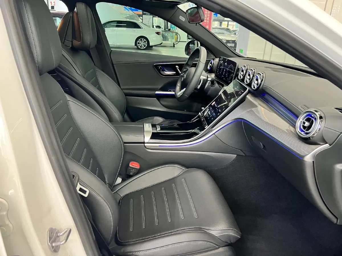 2022 Mercedes-Benz C Class 1.5T 204HP L4 9AT,autocango,china used car exporter,china ev exporter,chinese used car exporter,chinese used ev exporter