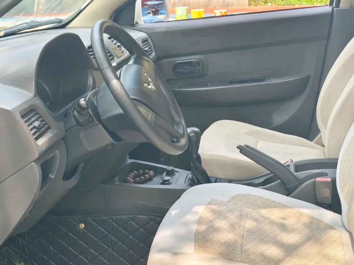 2016 WuLing HongGuang 1.5L 112HP L4 5MT,autocango,china used car exporter,china ev exporter,chinese used car exporter,chinese used ev exporter