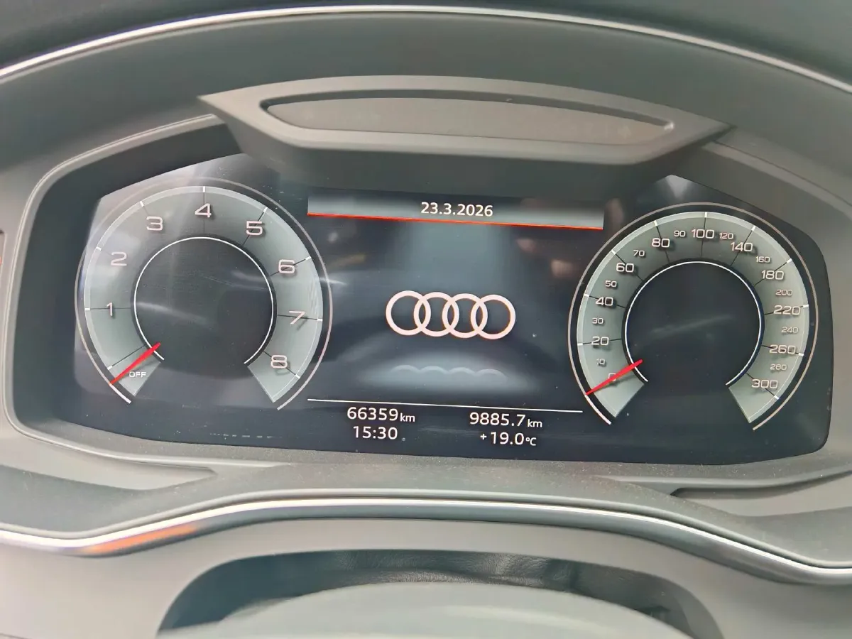 2023 Audi A6L 2.0T 190HP L4 7DCT,autocango,china used car exporter,china ev exporter,chinese used car exporter,chinese used ev exporter