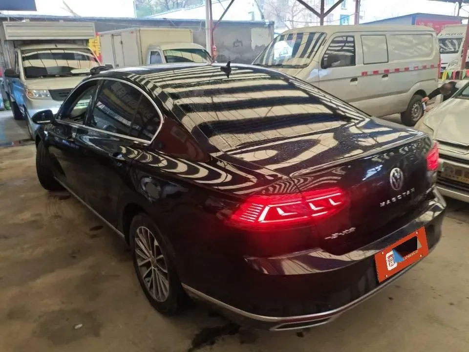2020 Volkswagen Magotan 2.0T 220HP L4 7DCT,autocango,china used car exporter,china ev exporter,chinese used car exporter,chinese used ev exporter