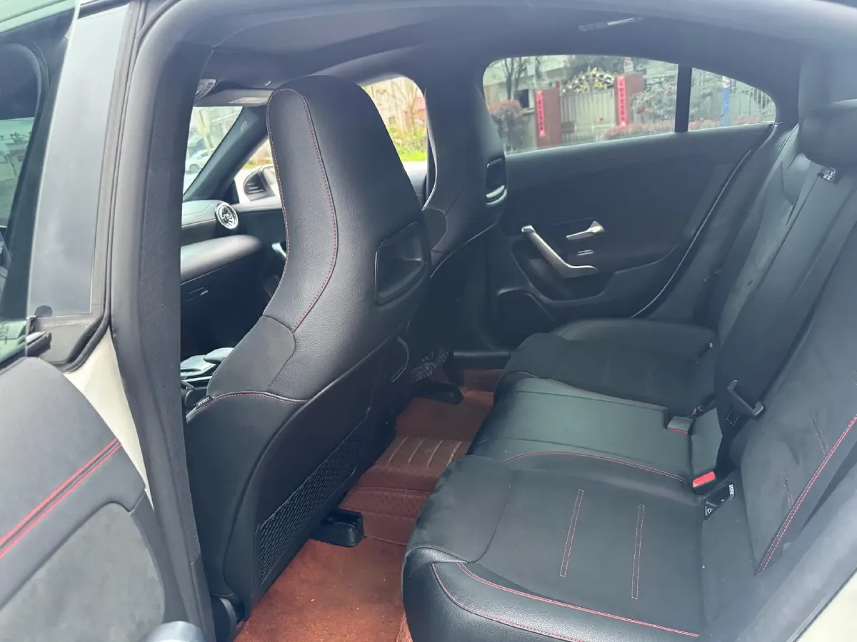 2021 Mercedes-Benz CLA Class 1.3T 163HP L4 7DCT,autocango,china used car exporter,china ev exporter,chinese used car exporter,chinese used ev exporter