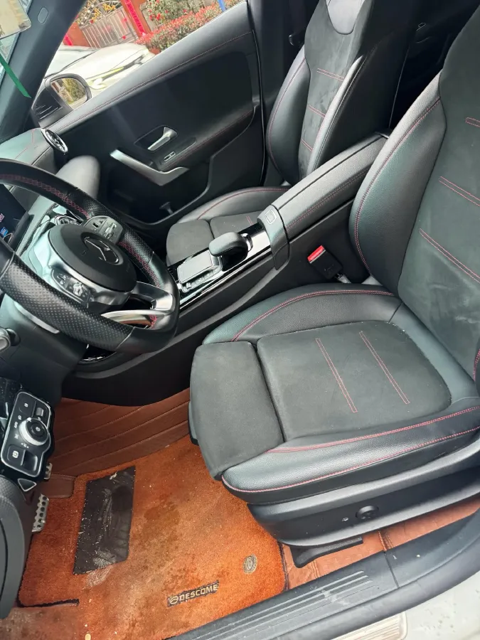 2021 Mercedes-Benz CLA Class 1.3T 163HP L4 7DCT,autocango,china used car exporter,china ev exporter,chinese used car exporter,chinese used ev exporter