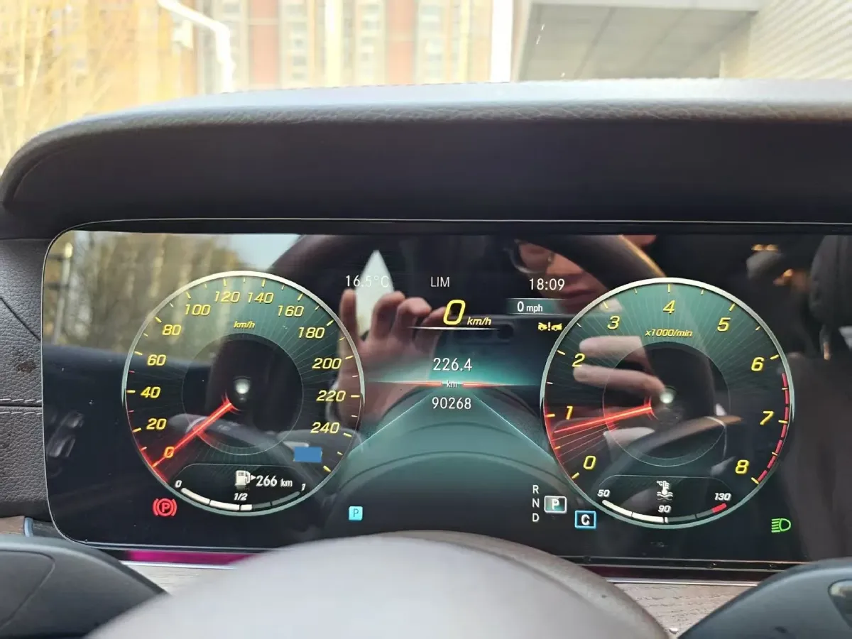 2023 Mercedes-Benz E Class 2.0T 197HP L4 9AT,autocango,china used car exporter,china ev exporter,chinese used car exporter,chinese used ev exporter