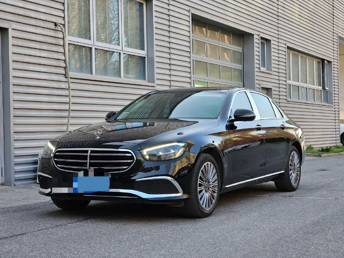 2023 Mercedes-Benz E Class 2.0T 197HP L4 9AT,autocango,china used car exporter,china ev exporter,chinese used car exporter,chinese used ev exporter