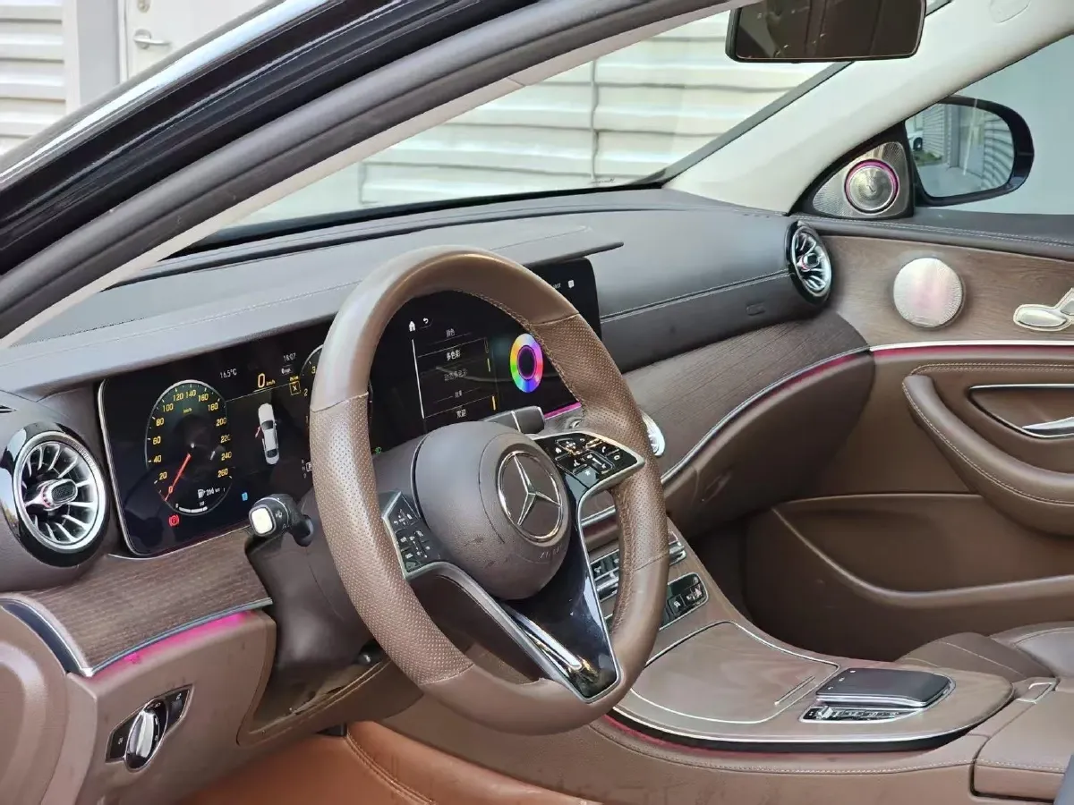 2023 Mercedes-Benz E Class 2.0T 197HP L4 9AT,autocango,china used car exporter,china ev exporter,chinese used car exporter,chinese used ev exporter