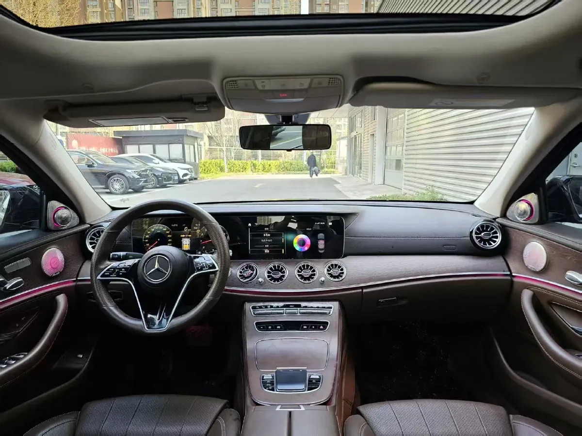 2023 Mercedes-Benz E Class 2.0T 197HP L4 9AT,autocango,china used car exporter,china ev exporter,chinese used car exporter,chinese used ev exporter