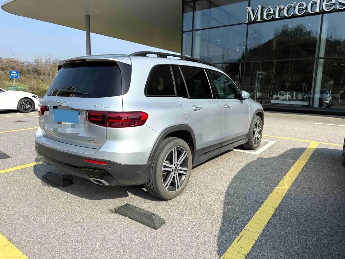 2024 Mercedes-Benz GLB Class 2.0T 190HP L4 8DCT,autocango,china used car exporter,china ev exporter,chinese used car exporter,chinese used ev exporter