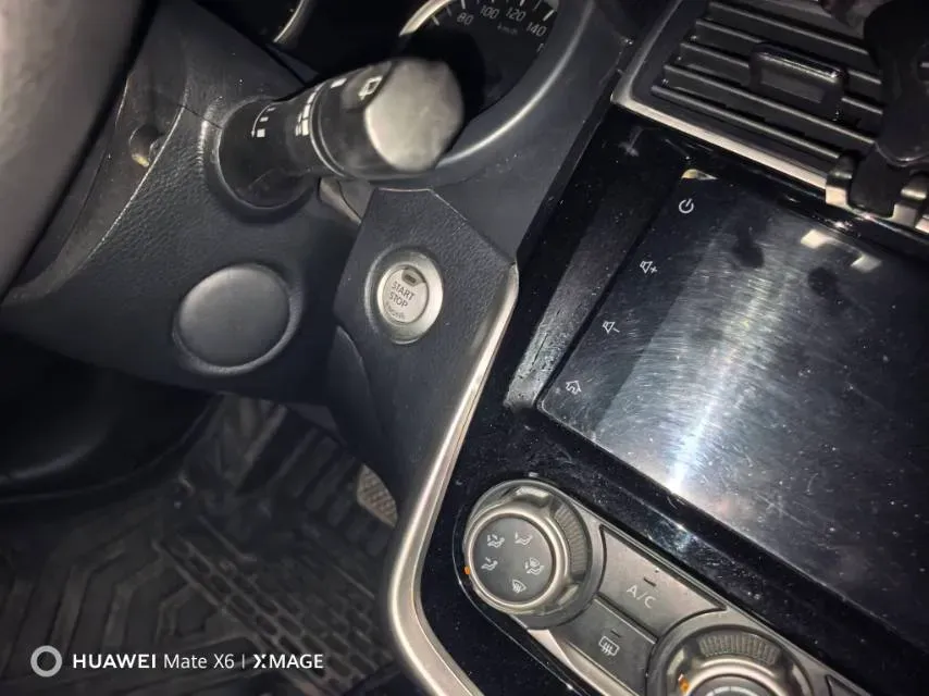 2023 Nissan Tiida 1.6L 122HP L4 CVT,autocango,china used car exporter,china ev exporter,chinese used car exporter,chinese used ev exporter