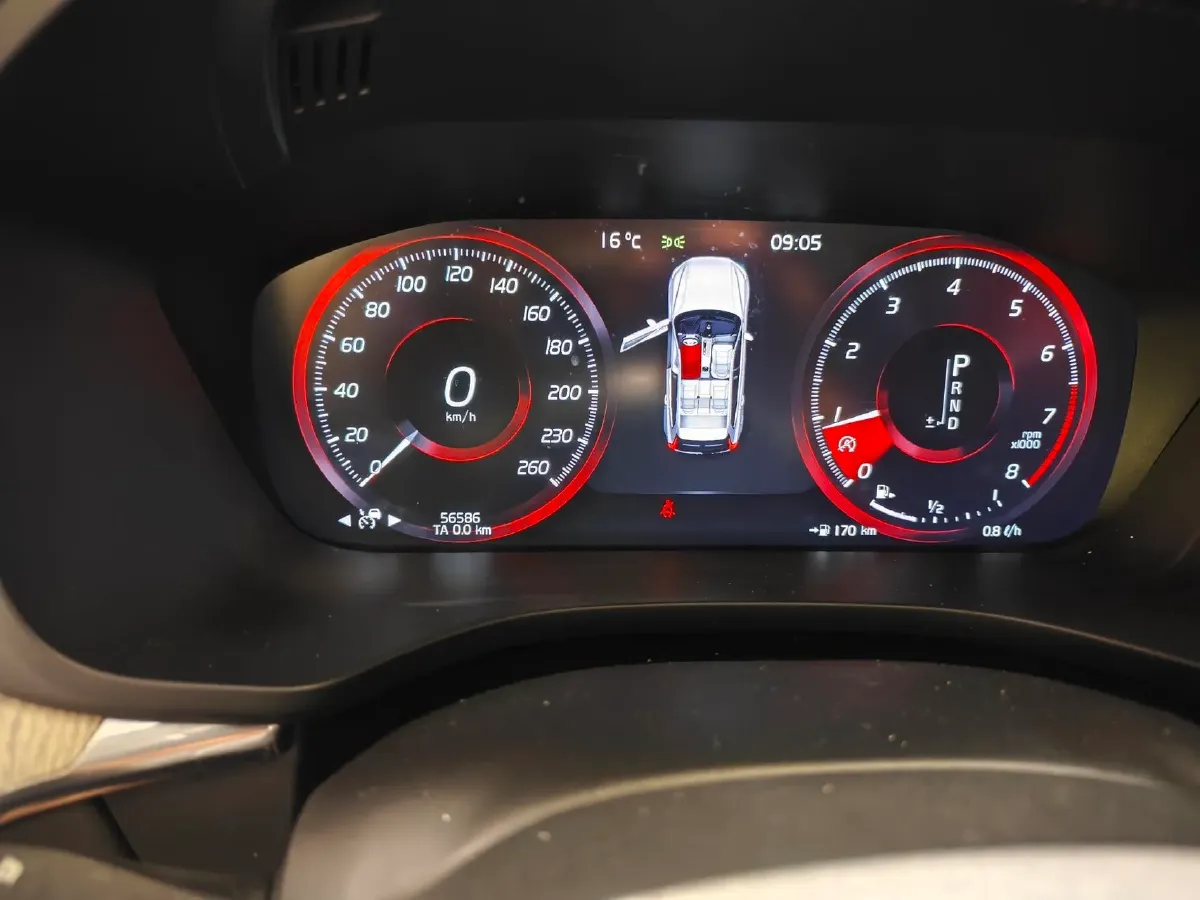 2021 Volvo XC60 2.0T 250HP L4 8AT,autocango,china used car exporter,china ev exporter,chinese used car exporter,chinese used ev exporter