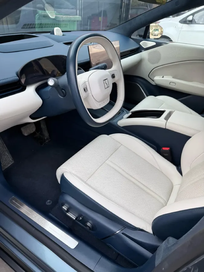 2024 Zeekr 007 BEV 75KWH,autocango,china used car exporter,china ev exporter,chinese used car exporter,chinese used ev exporter