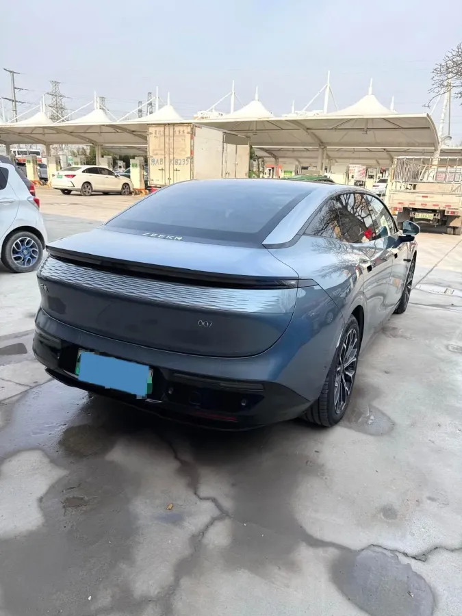 2024 Zeekr 007 BEV 75KWH,autocango,china used car exporter,china ev exporter,chinese used car exporter,chinese used ev exporter