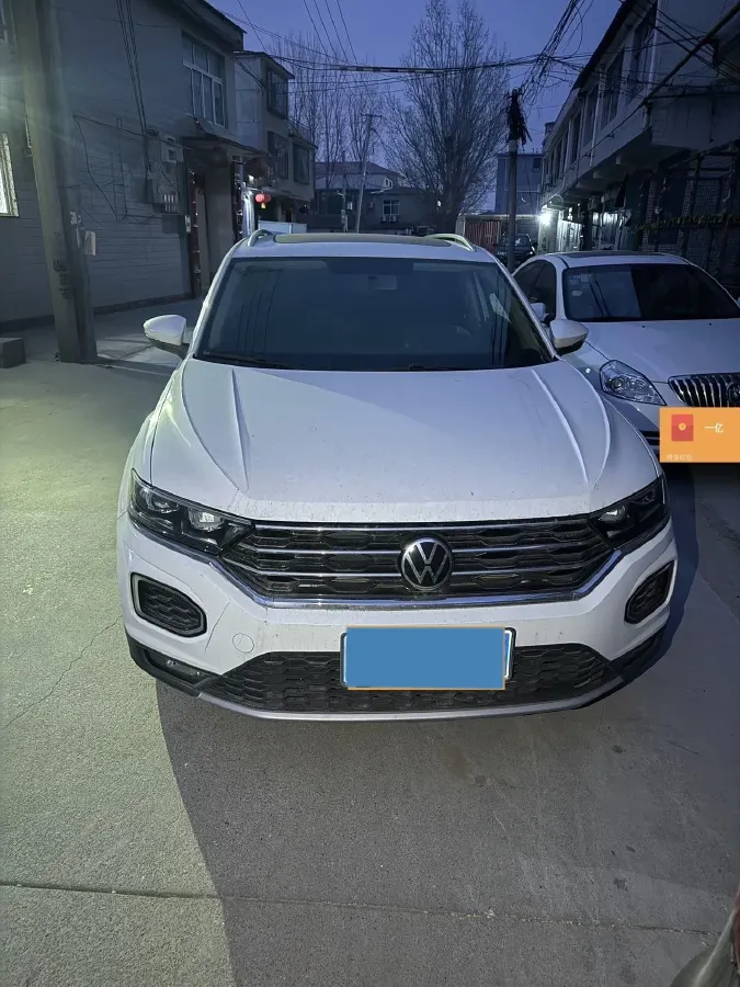 2021 Volkswagen T-Roc 1.4T 150HP L4 7DCT,autocango,china used car exporter,china ev exporter,chinese used car exporter,chinese used ev exporter