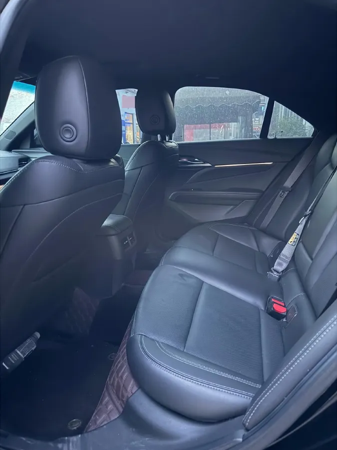 2022 Cadillac CT4 2.0T 237HP L4 8AT,autocango,china used car exporter,china ev exporter,chinese used car exporter,chinese used ev exporter