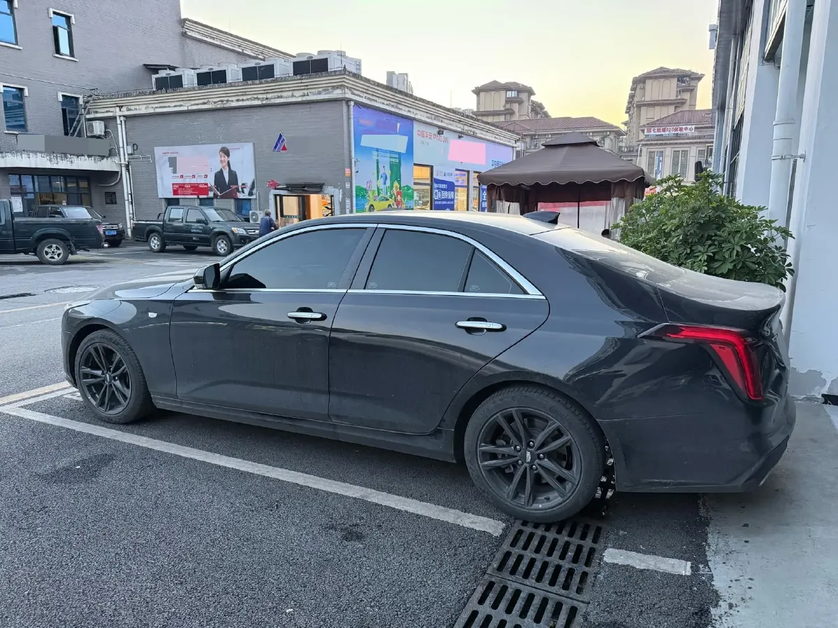 2022 Cadillac CT4 2.0T 237HP L4 8AT,autocango,china used car exporter,china ev exporter,chinese used car exporter,chinese used ev exporter