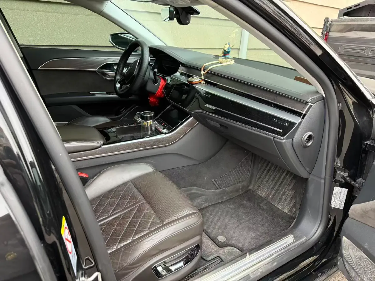 2021 Audi A8 3.0T 286HP V6 8AT,autocango,china used car exporter,china ev exporter,chinese used car exporter,chinese used ev exporter