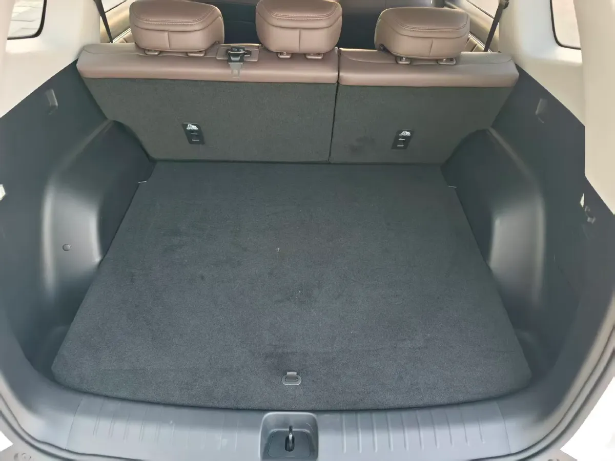 2026 Geely Galaxy Starshine 6 1.5L 112HP L4 1DHT PHEV,autocango,china used car exporter,china ev exporter,chinese used car exporter,chinese used ev exporter