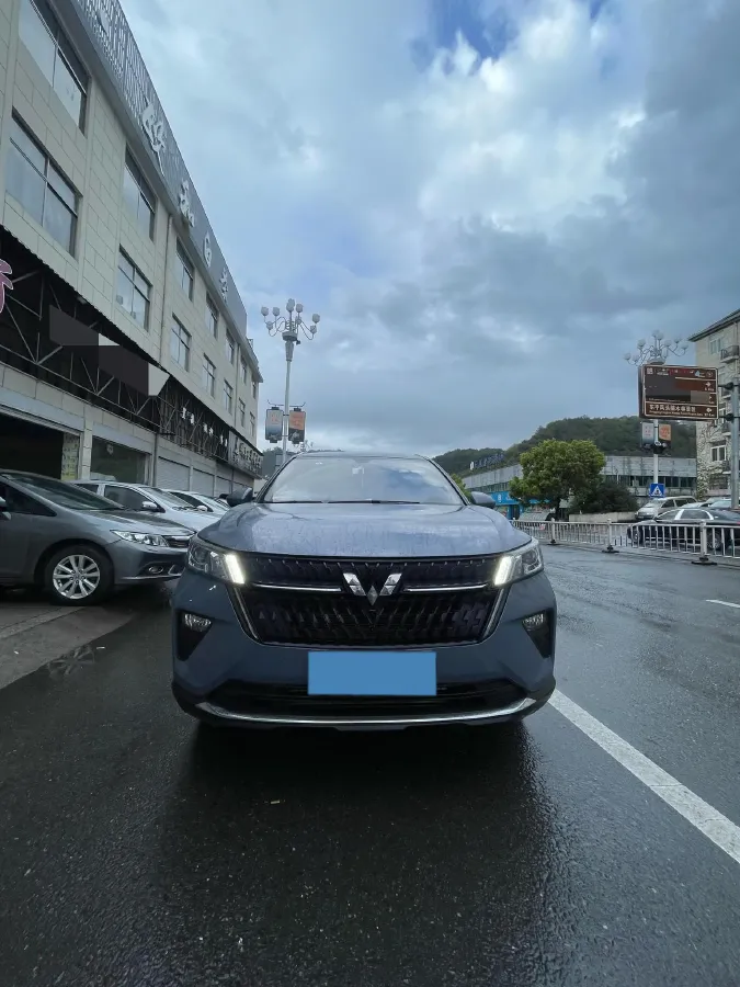 2021 WuLing XingChen 1.5T 147HP L4 6MT,autocango,china used car exporter,china ev exporter,chinese used car exporter,chinese used ev exporter