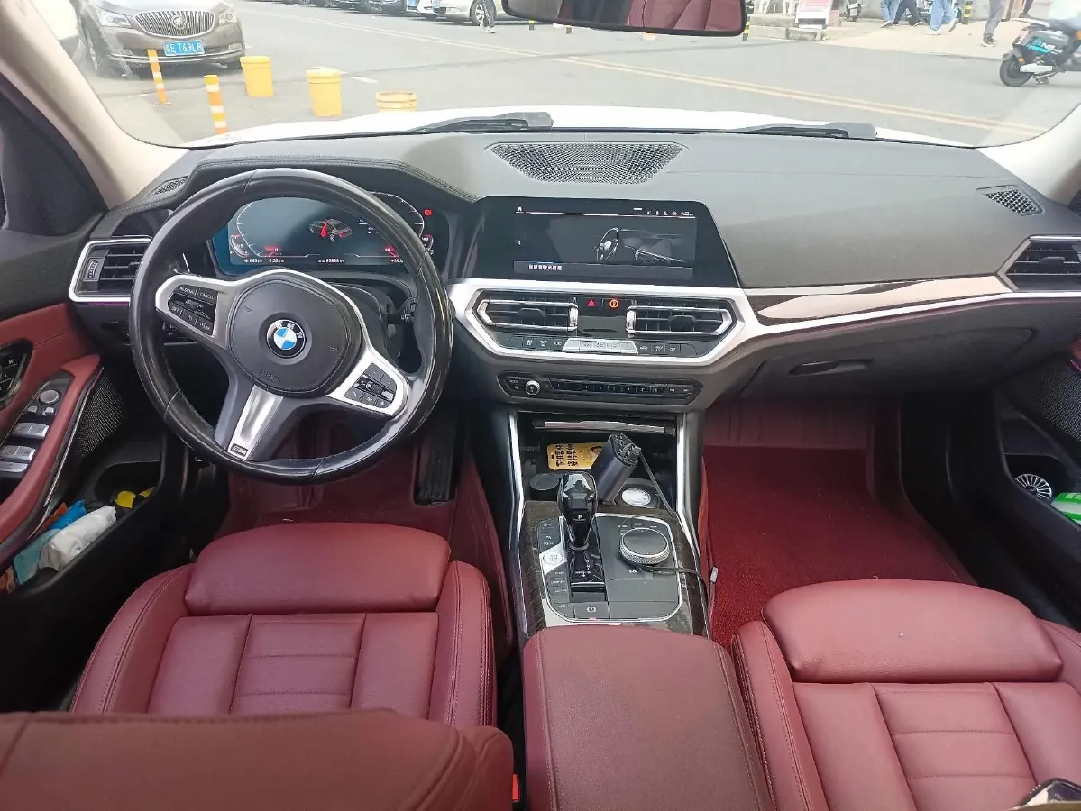 2021 BMW 3 Series 2.0T 184HP L4 8AT,autocango,china used car exporter,china ev exporter,chinese used car exporter,chinese used ev exporter