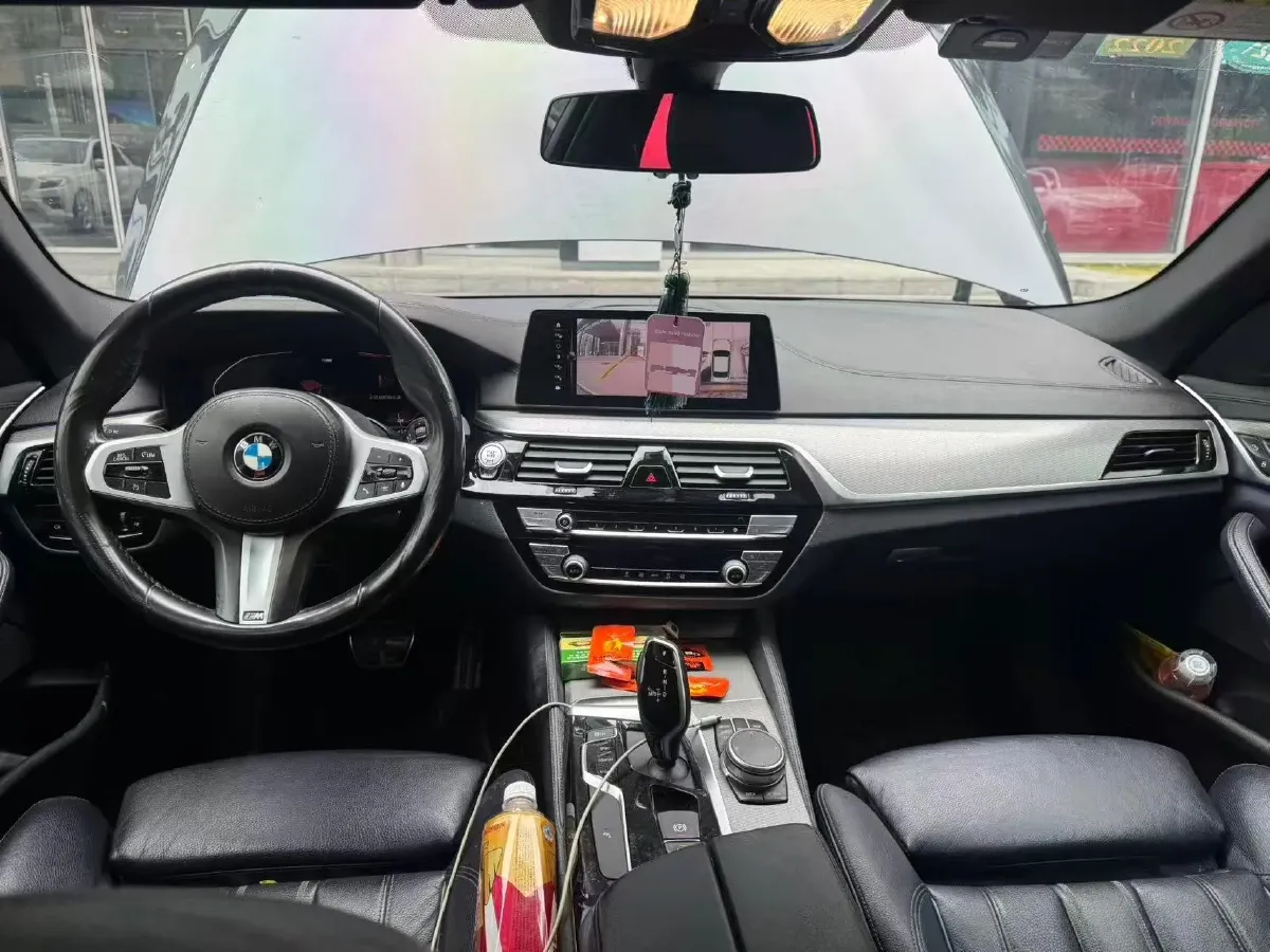 2020 BMW 5 Series 2.0T 184HP L4 8AT,autocango,china used car exporter,china ev exporter,chinese used car exporter,chinese used ev exporter