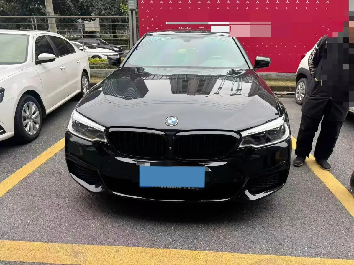 2020 BMW 5 Series 2.0T 184HP L4 8AT,autocango,china used car exporter,china ev exporter,chinese used car exporter,chinese used ev exporter