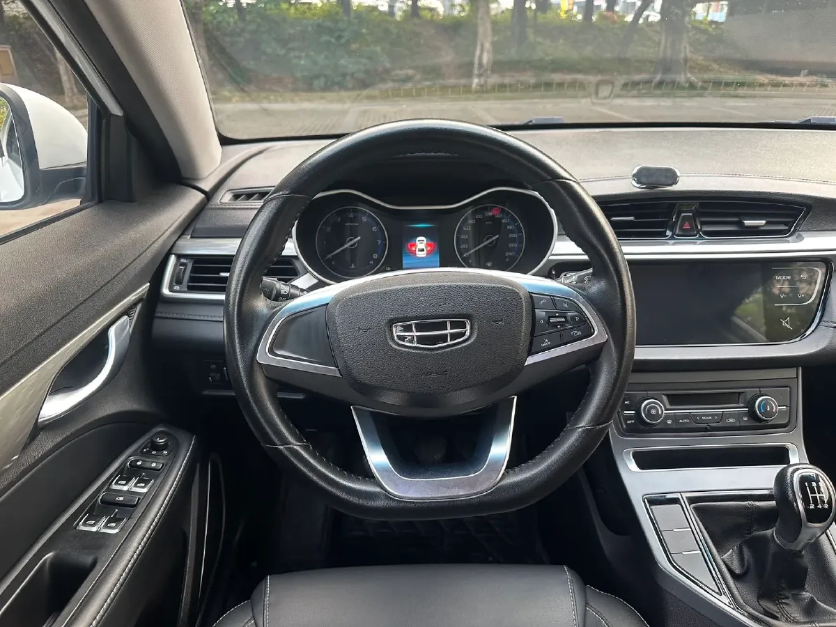 2019 Geely Emgrand 1.5L 109HP L4 5MT,autocango,china used car exporter,china ev exporter,chinese used car exporter,chinese used ev exporter