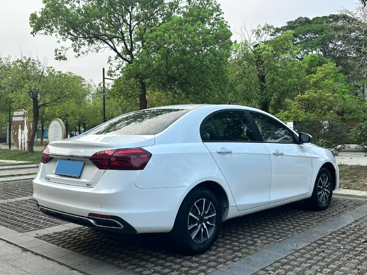 2019 Geely Emgrand 1.5L 109HP L4 5MT,autocango,china used car exporter,china ev exporter,chinese used car exporter,chinese used ev exporter