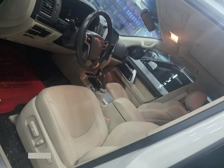 2019 Chevrolet Trax 1.0T 125HP L3 6AT,autocango,china used car exporter,china ev exporter,chinese used car exporter,chinese used ev exporter