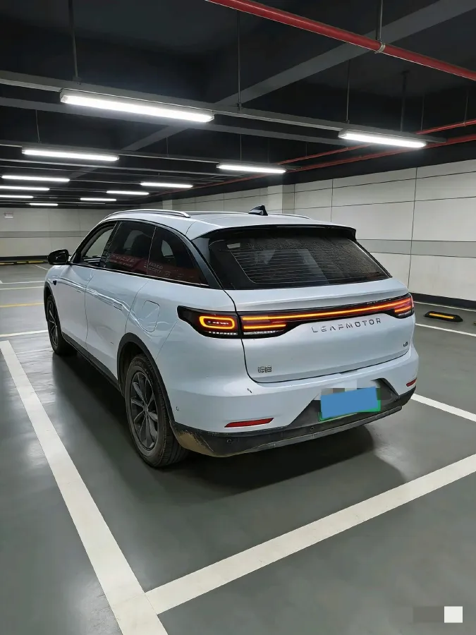 2024 Leapmotor C11 1.5L 95HP L4 REEV 43.74KWH,autocango,china used car exporter,china ev exporter,chinese used car exporter,chinese used ev exporter