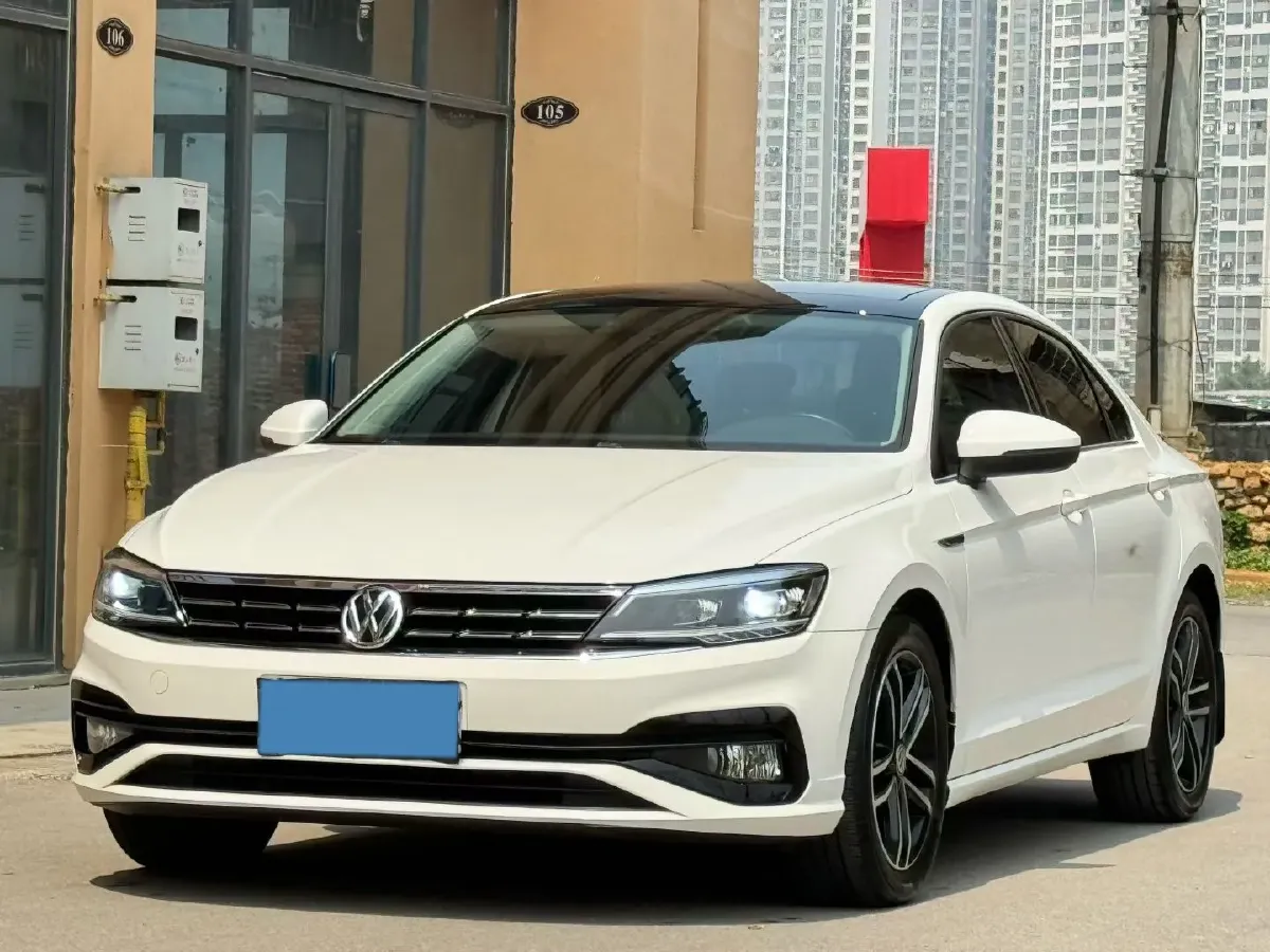 2019 Volkswagen Passat 1.4T 150HP L4 7DCT,autocango,china used car exporter,china ev exporter,chinese used car exporter,chinese used ev exporter