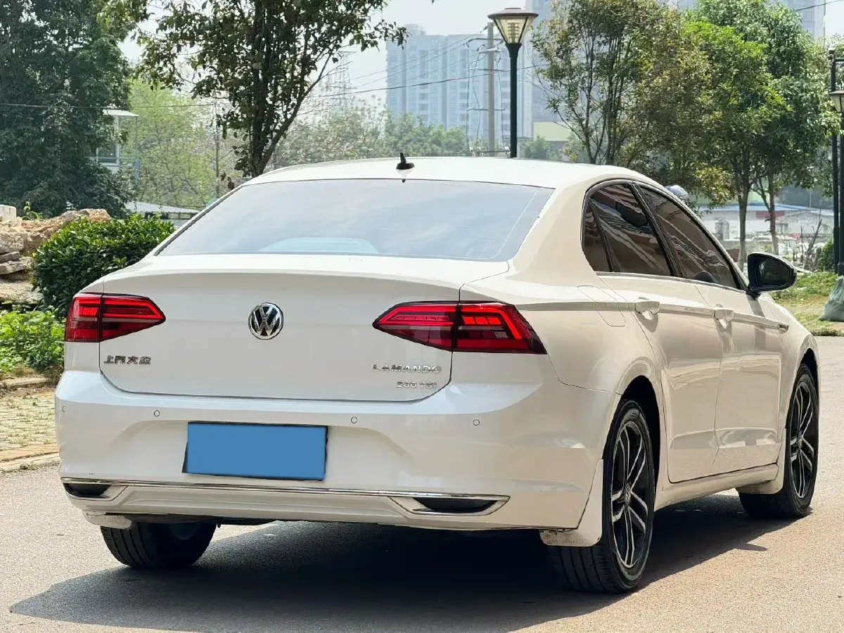 2019 Volkswagen Passat 1.4T 150HP L4 7DCT,autocango,china used car exporter,china ev exporter,chinese used car exporter,chinese used ev exporter