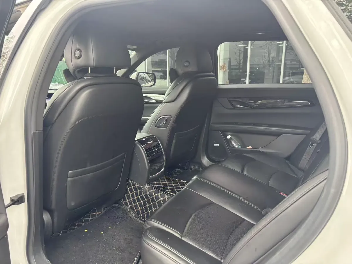 2021 Cadillac CT6 2.0T 237HP L4 10AT,autocango,china used car exporter,china ev exporter,chinese used car exporter,chinese used ev exporter