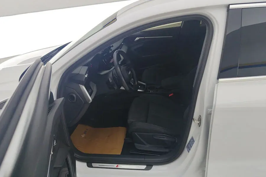 2021 Audi A3 1.4T 150HP L4 7DCT,autocango,china used car exporter,china ev exporter,chinese used car exporter,chinese used ev exporter