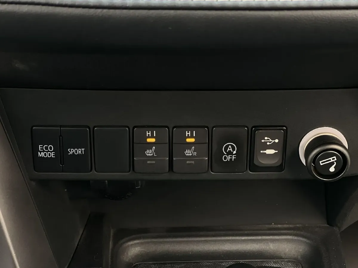 2019 Toyota RAV4 2.0L 151HP L4 CVT,autocango,china used car exporter,china ev exporter,chinese used car exporter,chinese used ev exporter