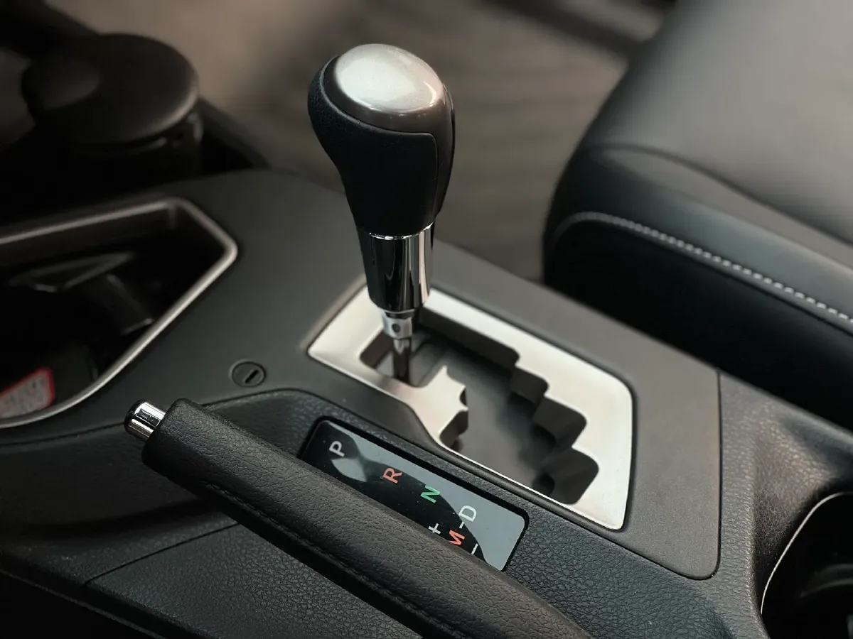 2019 Toyota RAV4 2.0L 151HP L4 CVT,autocango,china used car exporter,china ev exporter,chinese used car exporter,chinese used ev exporter