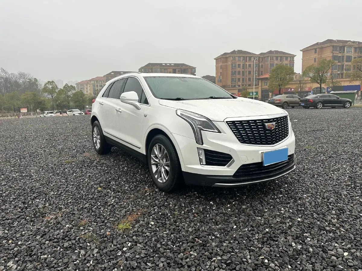 2022 Cadillac XT5 2.0T 237HP L4 9AT,autocango,china used car exporter,china ev exporter,chinese used car exporter,chinese used ev exporter