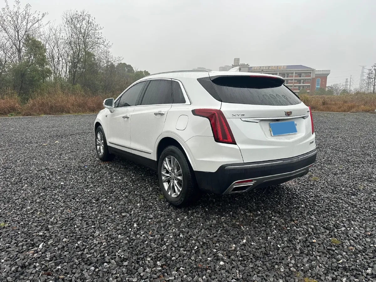 2022 Cadillac XT5 2.0T 237HP L4 9AT,autocango,china used car exporter,china ev exporter,chinese used car exporter,chinese used ev exporter
