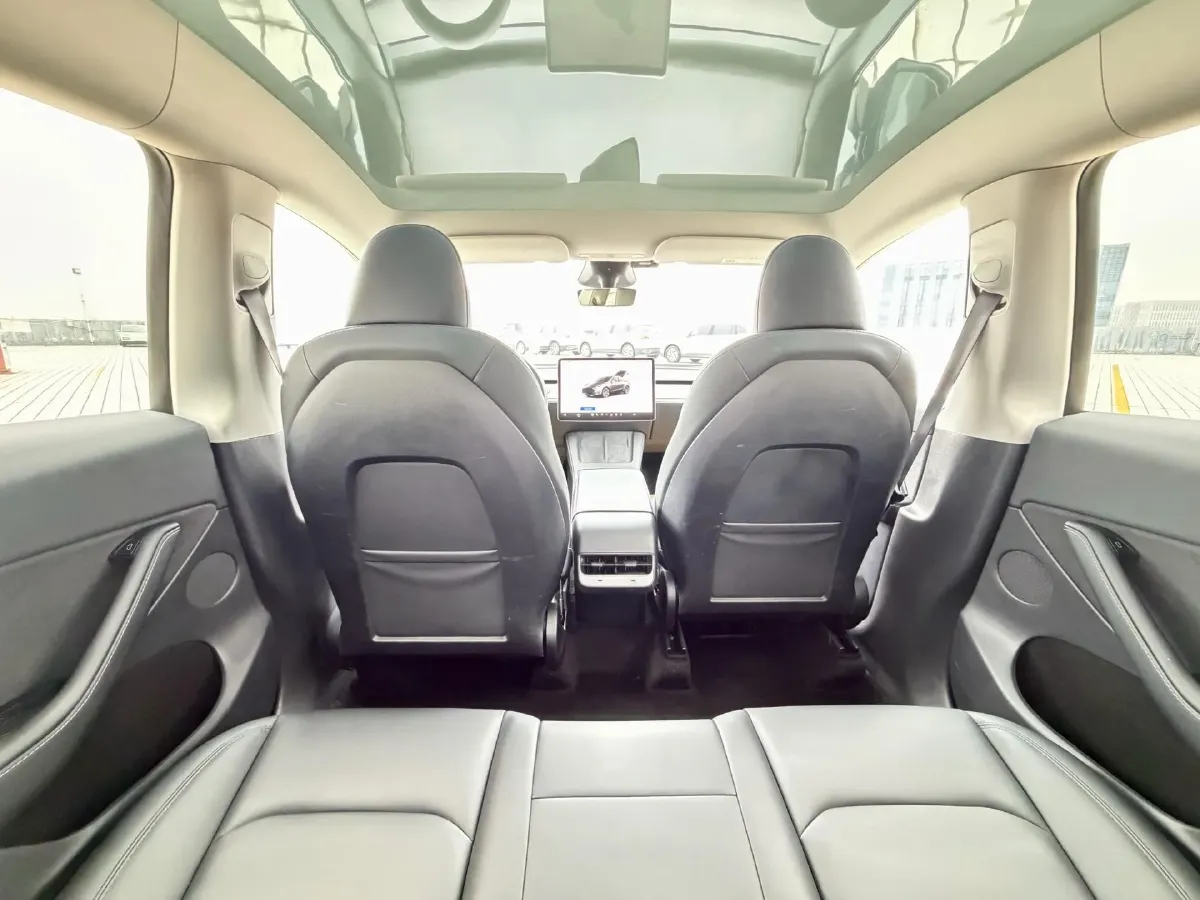 2024 Iveco OuSheng BEV 77.28KWH,autocango,china used car exporter,china ev exporter,chinese used car exporter,chinese used ev exporter