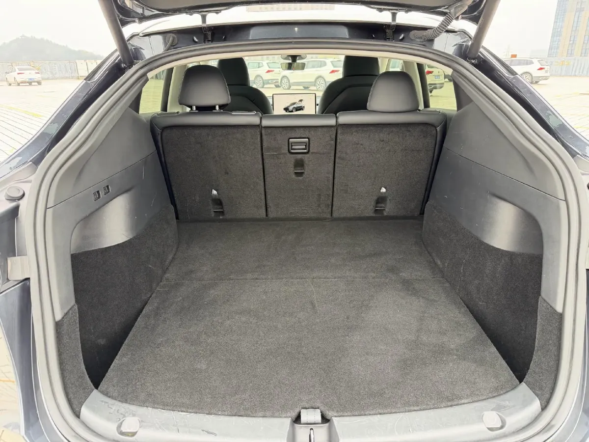 2024 Iveco OuSheng BEV 77.28KWH,autocango,china used car exporter,china ev exporter,chinese used car exporter,chinese used ev exporter