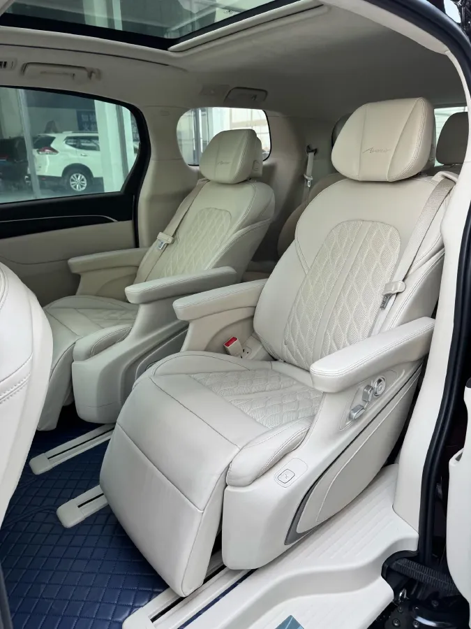 2020 Buick GL8 2.0T 237HP L4 9AT,autocango,china used car exporter,china ev exporter,chinese used car exporter,chinese used ev exporter