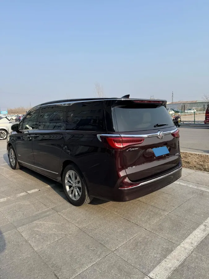 2020 Buick GL8 2.0T 237HP L4 9AT,autocango,china used car exporter,china ev exporter,chinese used car exporter,chinese used ev exporter