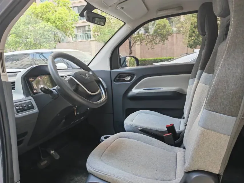 2022 WuLing HongGuang MINI EV BEV 9KWH,autocango,china used car exporter,china ev exporter,chinese used car exporter,chinese used ev exporter