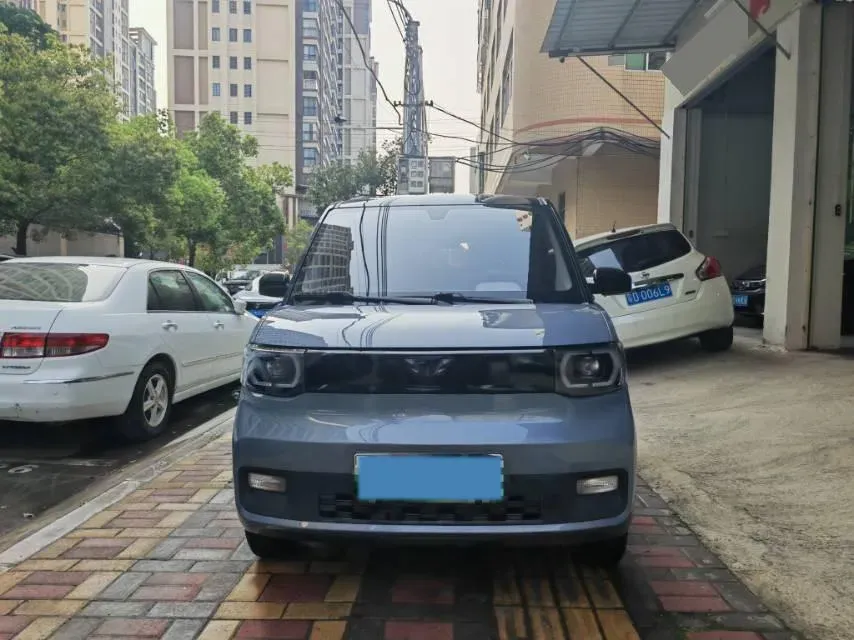 2022 WuLing HongGuang MINI EV BEV 9KWH,autocango,china used car exporter,china ev exporter,chinese used car exporter,chinese used ev exporter