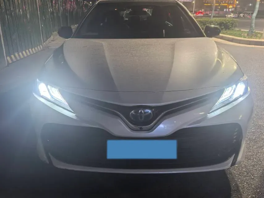 2018 Toyota Camry 2.5L 178HP L4 E-CVT Hybrid,autocango,china used car exporter,china ev exporter,chinese used car exporter,chinese used ev exporter
