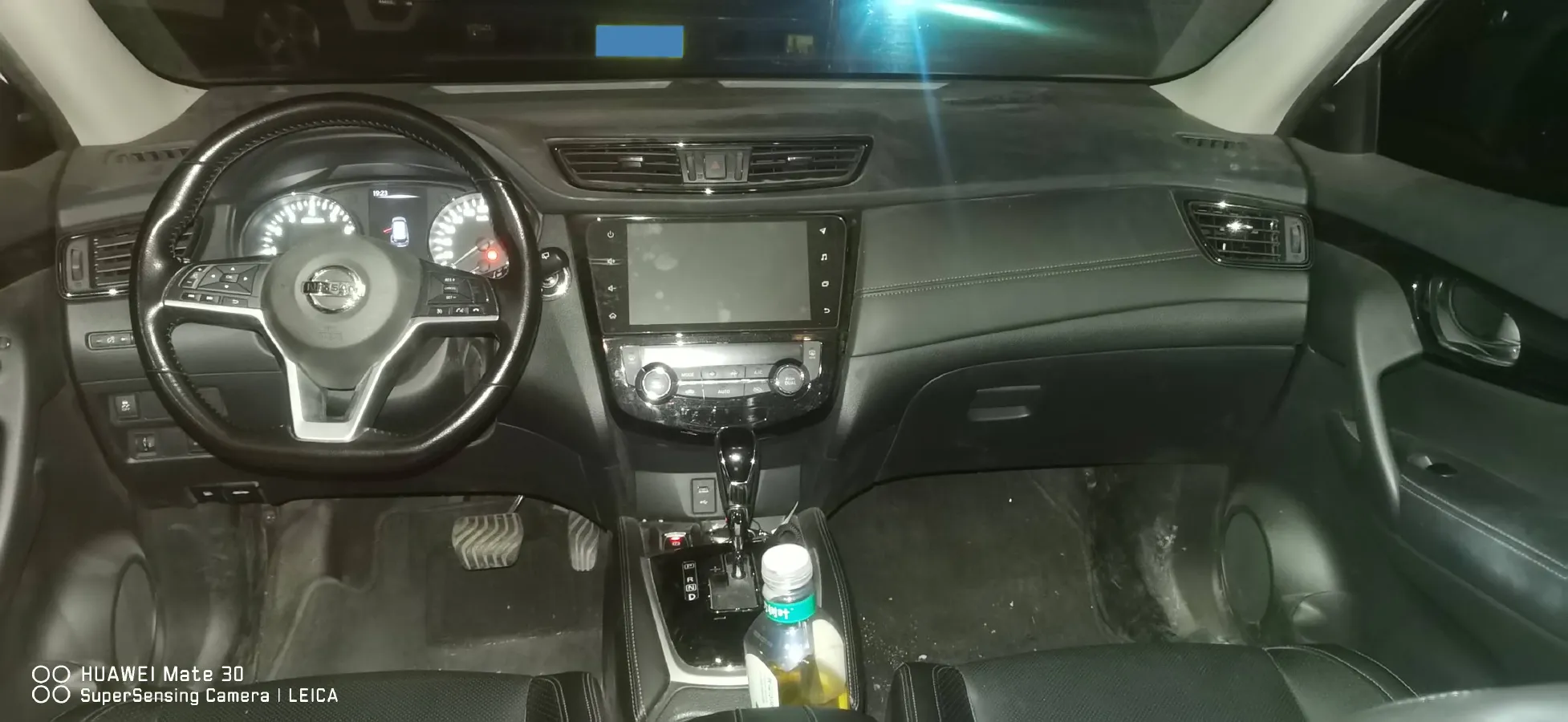 2022 Nissan X-Trail 2.0L 151HP L4 CVT,autocango,china used car exporter,china ev exporter,chinese used car exporter,chinese used ev exporter