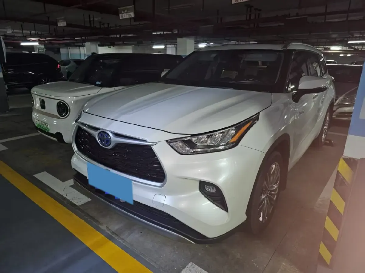 2024 Toyota Highlander 2.5L 189HP L4 E-CVT Hybrid,autocango,china used car exporter,china ev exporter,chinese used car exporter,chinese used ev exporter